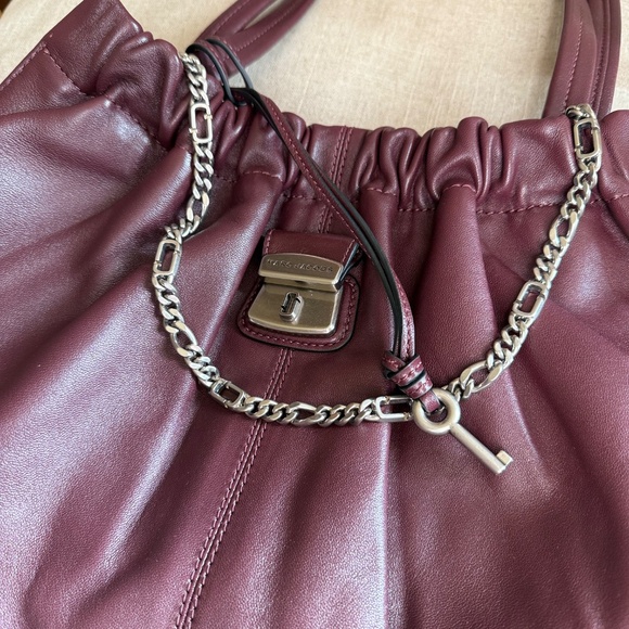 MARC JACOBS Cristina Tote in Plum (Bordeaux), NWOT - Picture 7 of 16